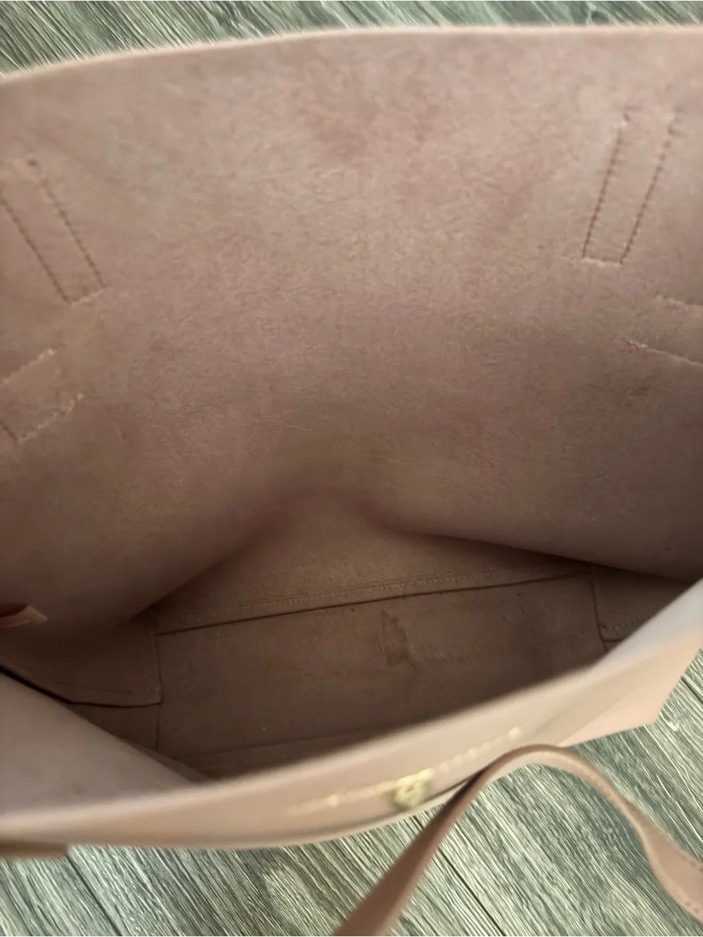 MICHAEL KORS Dusty Rose Leather Tote with Gold Logo - Picture 6 of 6